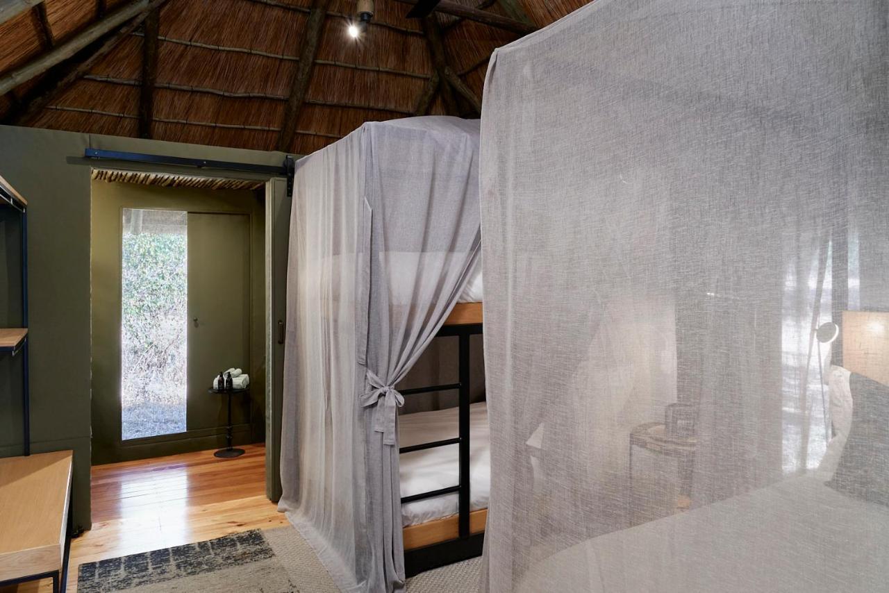 Victoria Falls River Lodge Экстерьер фото