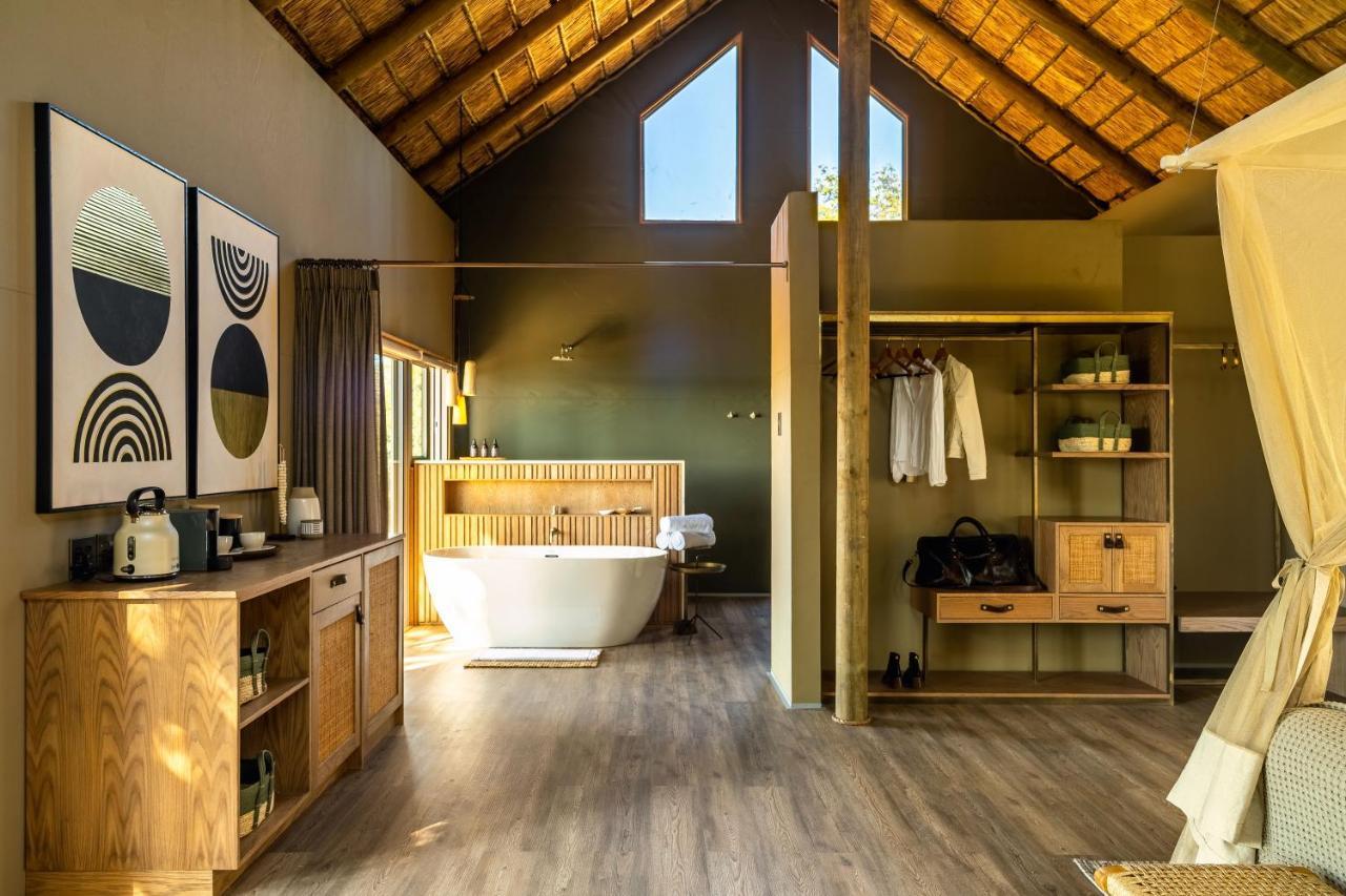 Victoria Falls River Lodge Экстерьер фото