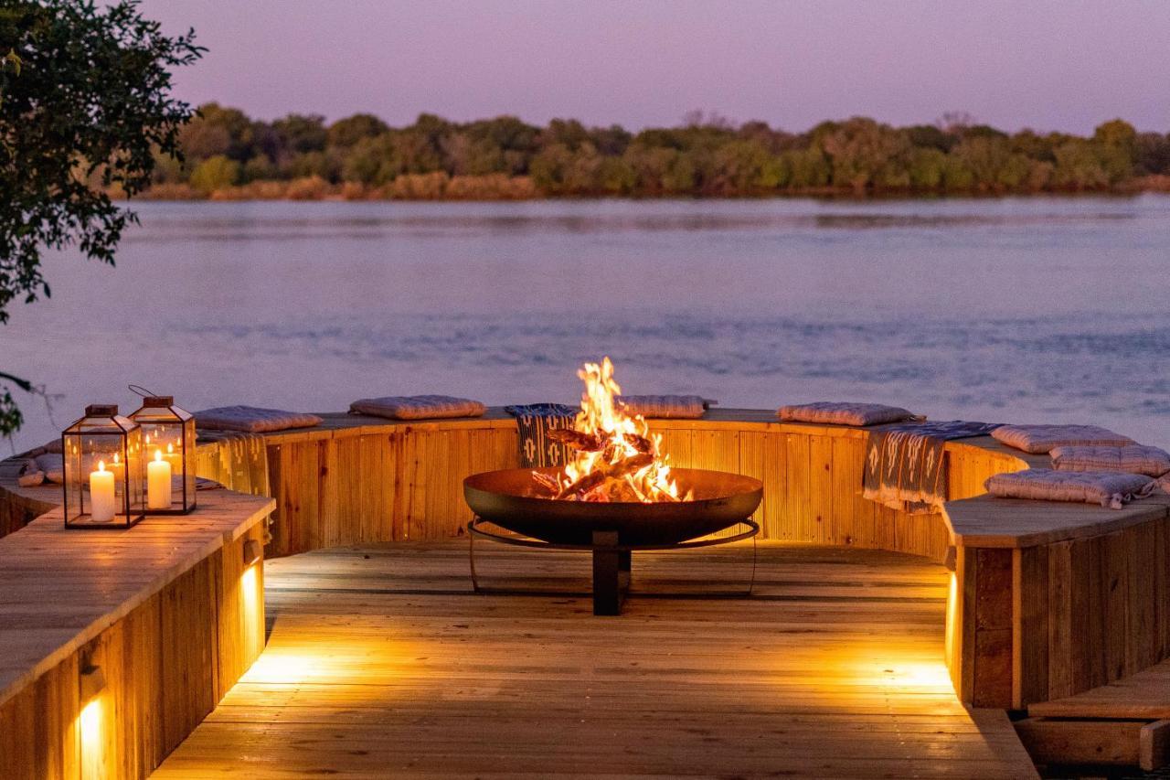 Victoria Falls River Lodge Экстерьер фото