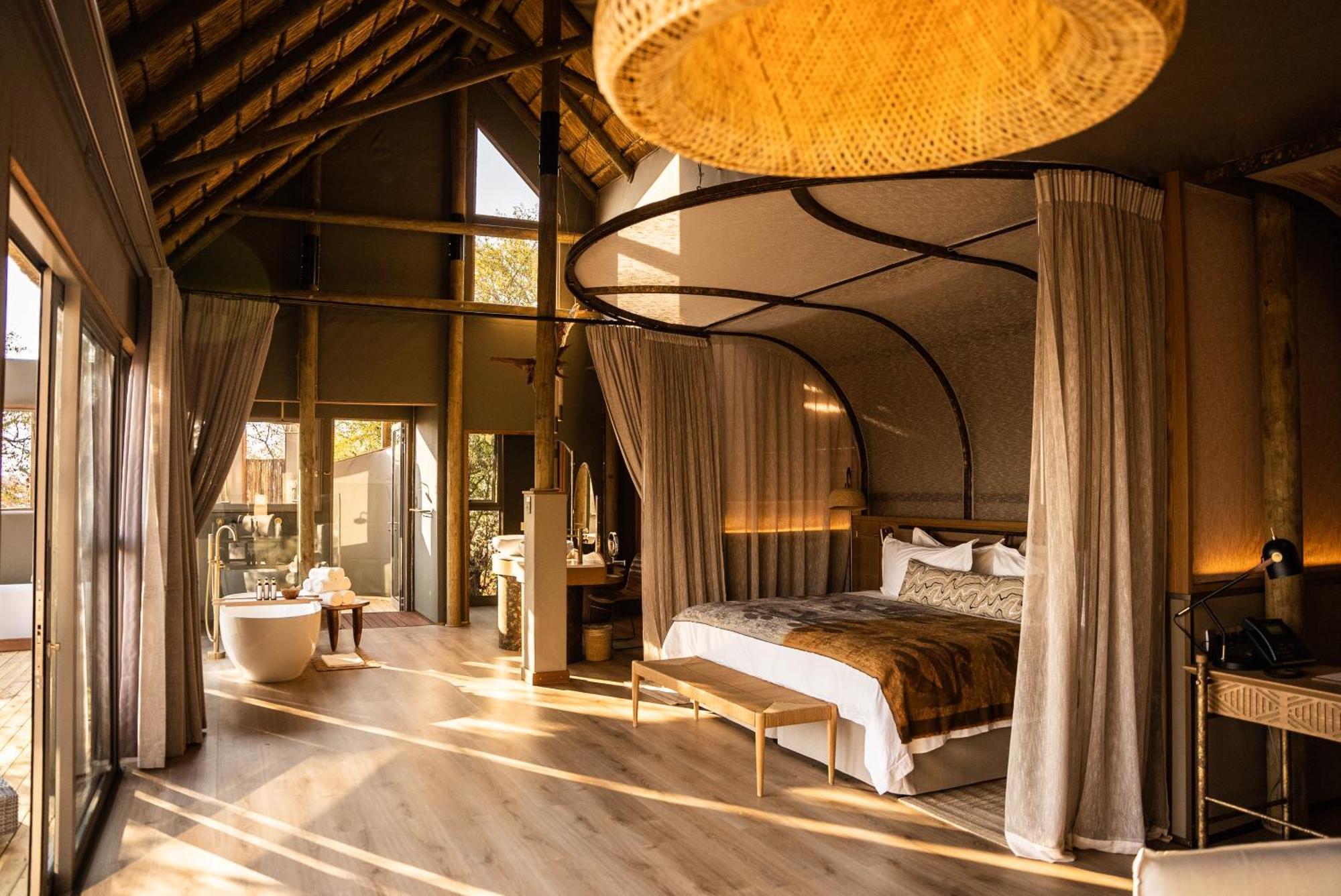 Victoria Falls River Lodge Экстерьер фото