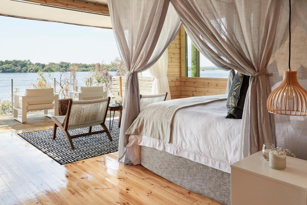 Victoria Falls River Lodge Экстерьер фото